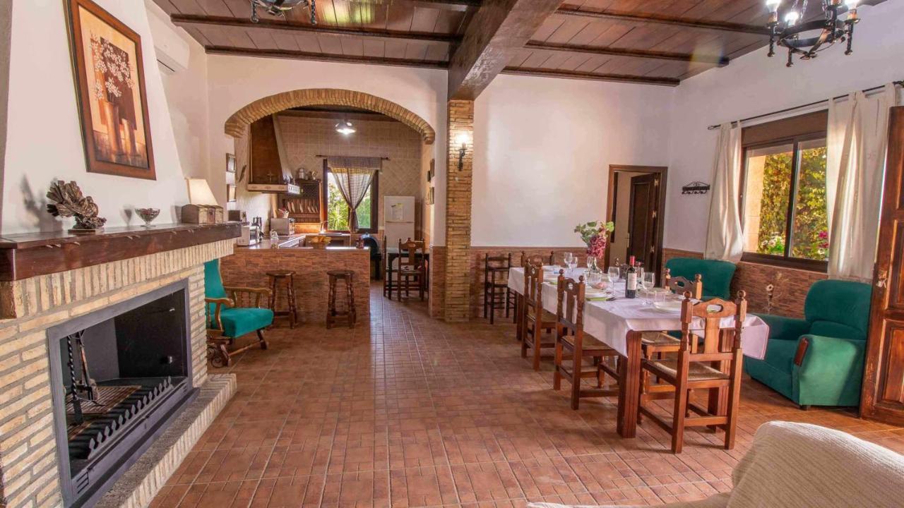 Casa Rural Villa Lucrecia La Lantejuela Exterior photo
